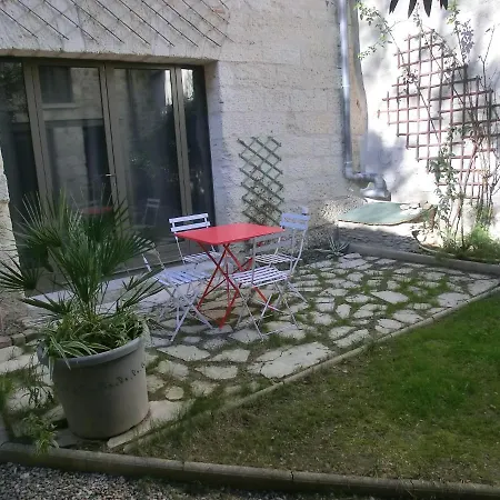 Sur Jardin Secret - Centre - Climatisee