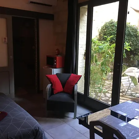 Guest house Sur Jardin Secret - Centre - Climatisee *